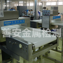 2018年采購在線金屬檢測機時需要注意什么？